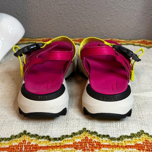 Sorel Kinetic Impact Pink & Neon Yellow Outdoor Performance Sling Sandals sz 6 - Picture 7 of 9